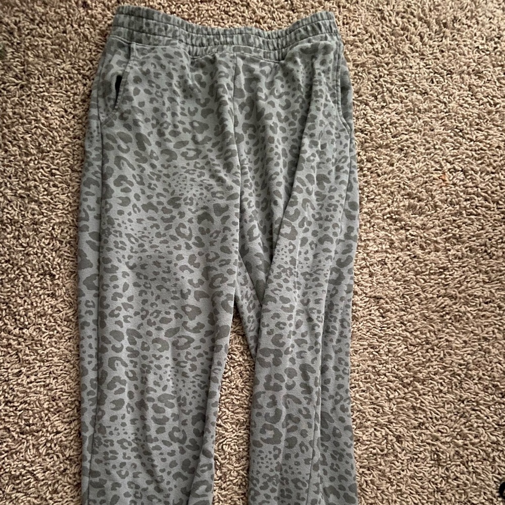 american eagle sweatpants